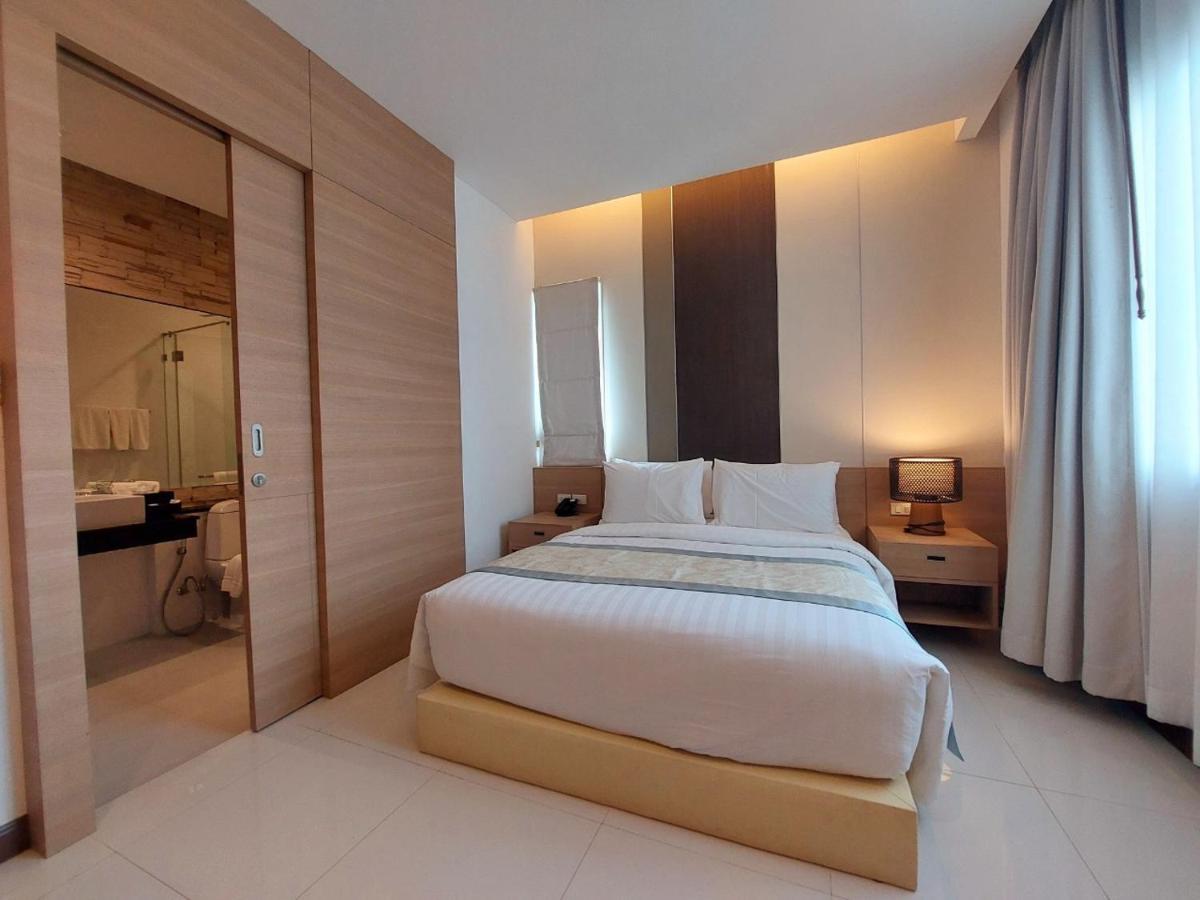 The Pelican Krabi Bagian luar foto